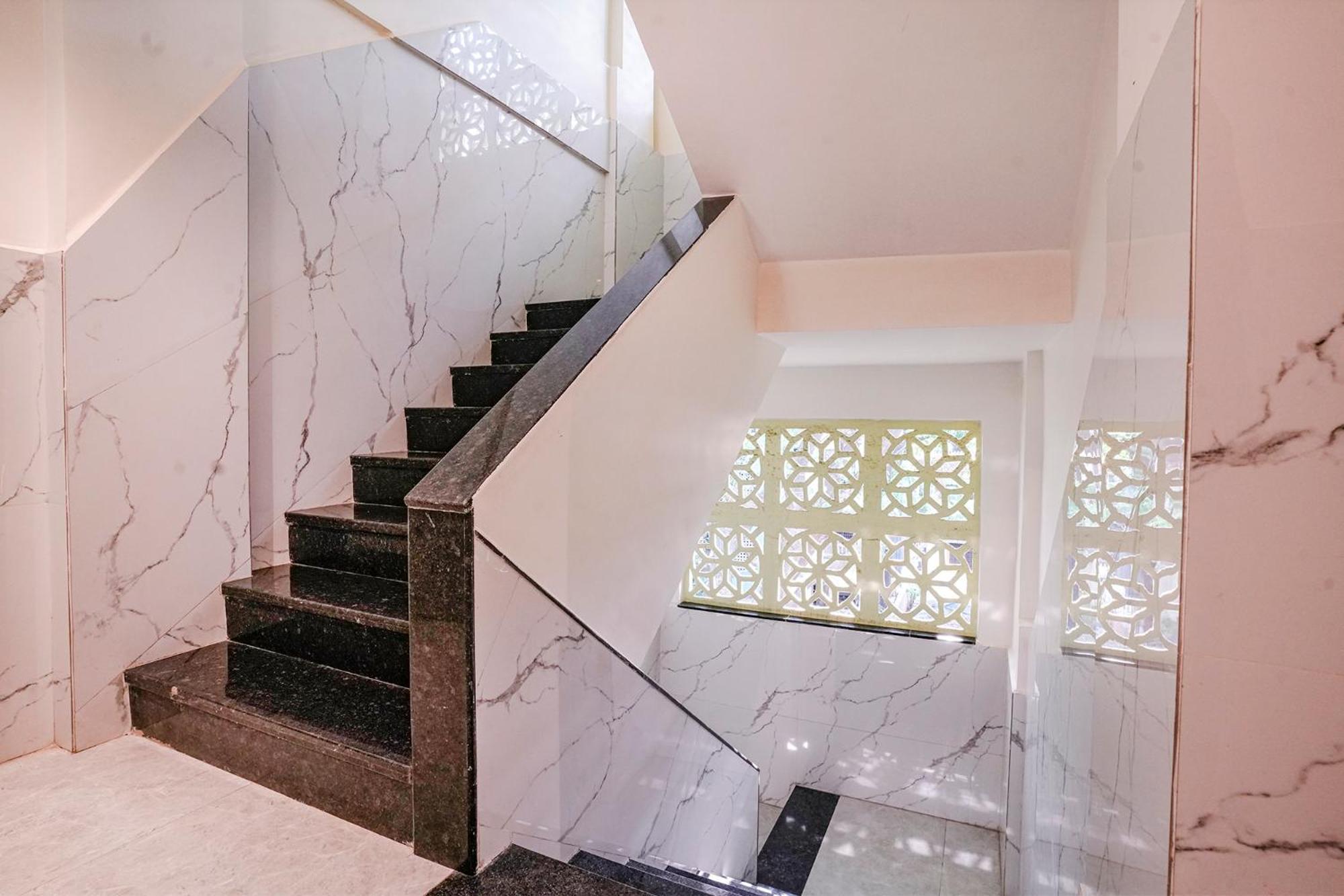 Fabexpress Utsav Residency - Nr Panvel Hotel Jamb Exterior photo