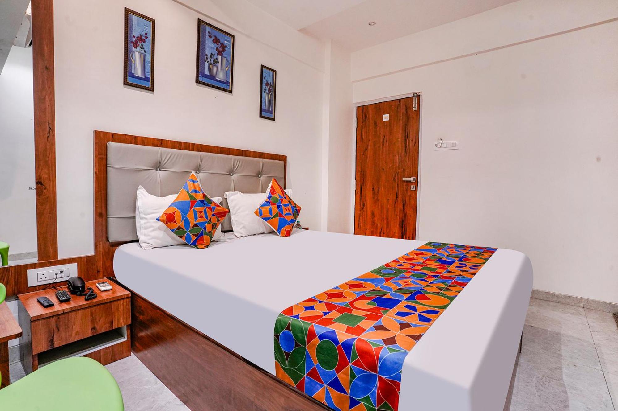 Fabexpress Utsav Residency - Nr Panvel Hotel Jamb Exterior photo